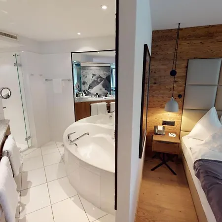 Walliserhof Grand-hotel & Relais & Chateaux Szálloda 5*