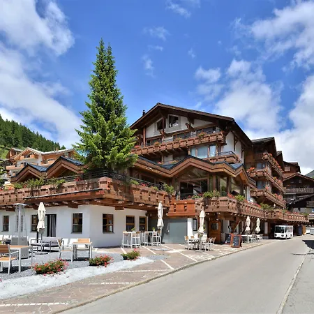 酒店 Walliserhof Grand-hotel & Relais & Chateaux 萨斯费