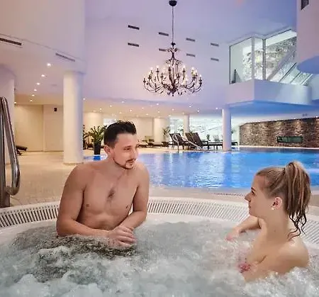 Walliserhof Grand-hotel & Relais & Chateaux Otel