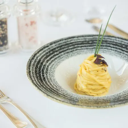 Walliserhof Grand-hotel & Relais & Chateaux 酒店 萨斯费