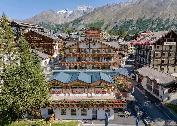 ホテル Walliserhof Grand-hotel & Relais & Chateaux サース フェー