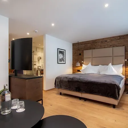 Walliserhof Grand-hotel & Relais & Chateaux 酒店 萨斯费